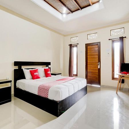 Oyo 90711 Blembong Homestay Jimbaran  Ngoại thất bức ảnh