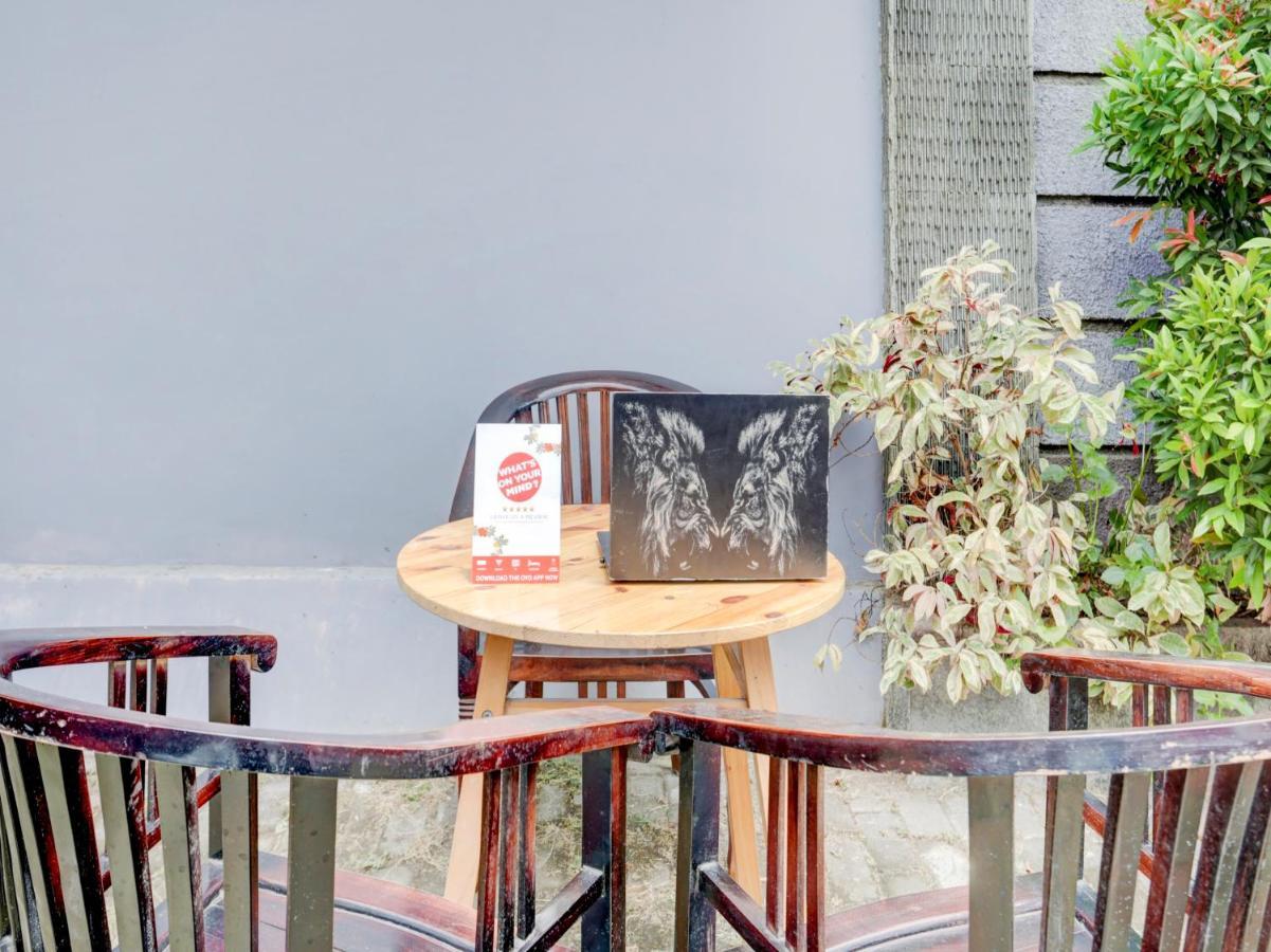 Oyo 90711 Blembong Homestay Jimbaran  Ngoại thất bức ảnh