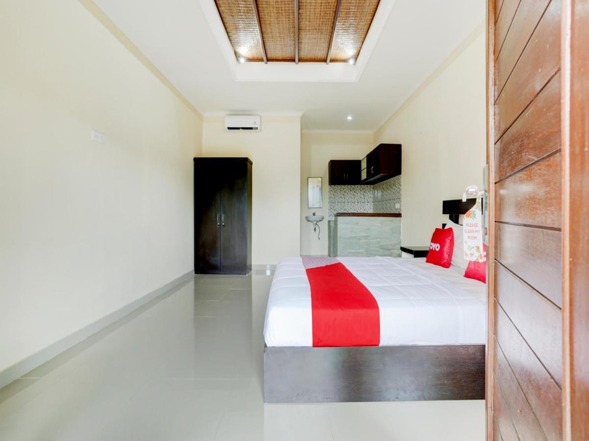 Oyo 90711 Blembong Homestay Jimbaran  Ngoại thất bức ảnh
