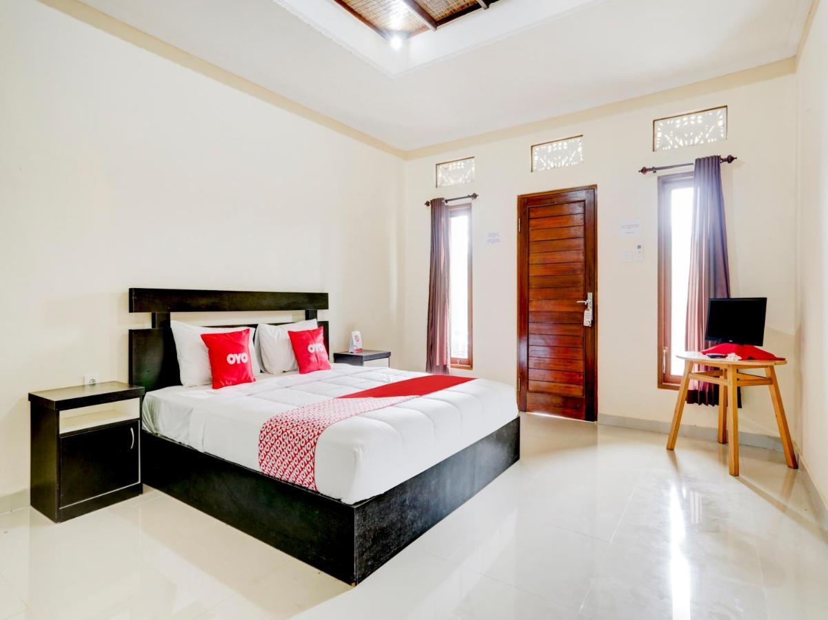 Oyo 90711 Blembong Homestay Jimbaran  Ngoại thất bức ảnh