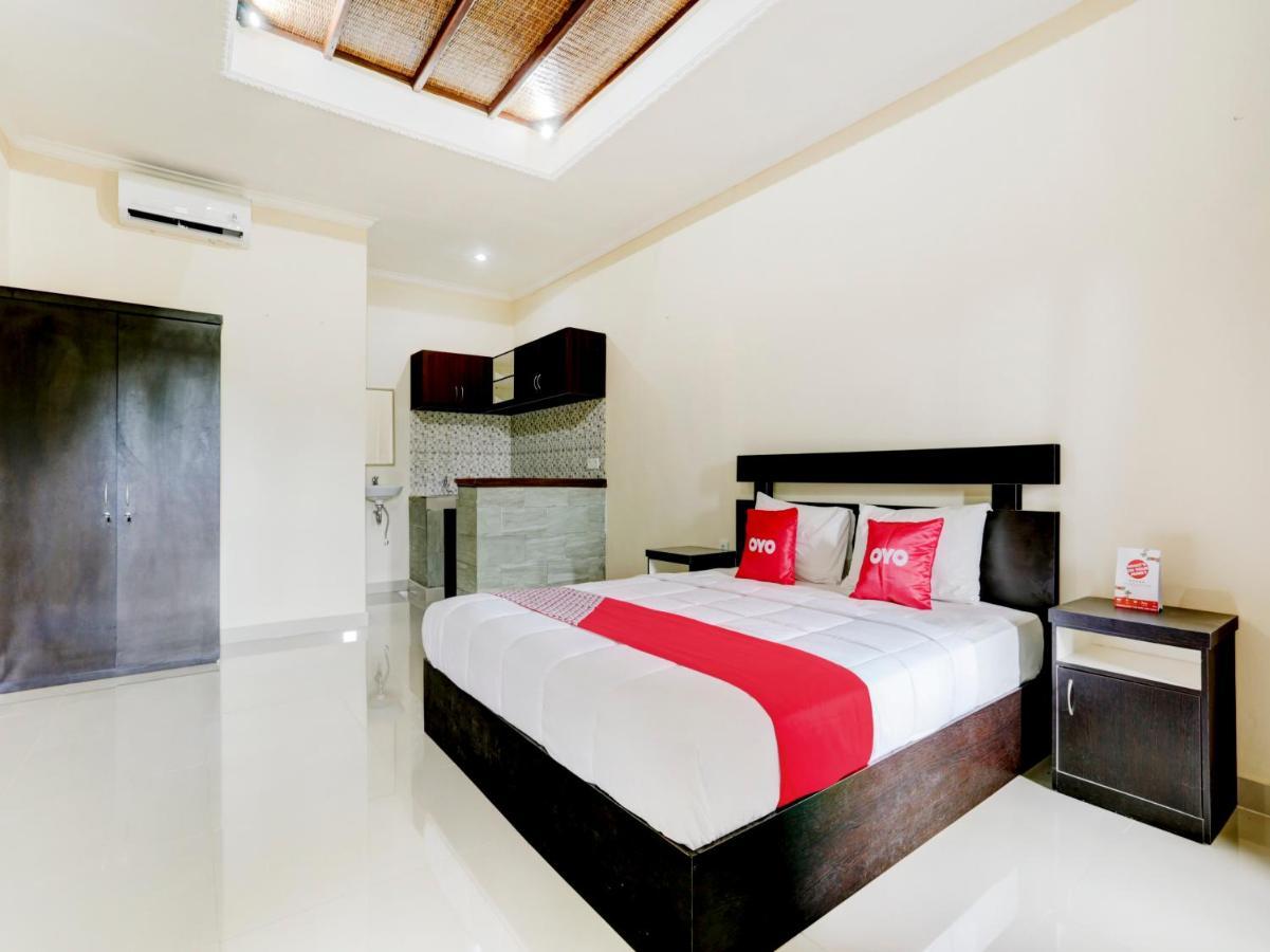 Oyo 90711 Blembong Homestay Jimbaran  Ngoại thất bức ảnh