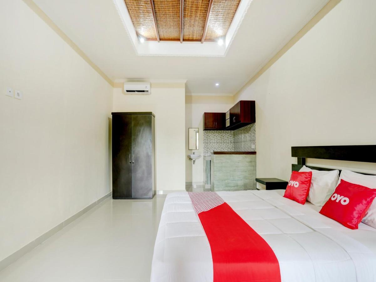 Oyo 90711 Blembong Homestay Jimbaran  Ngoại thất bức ảnh